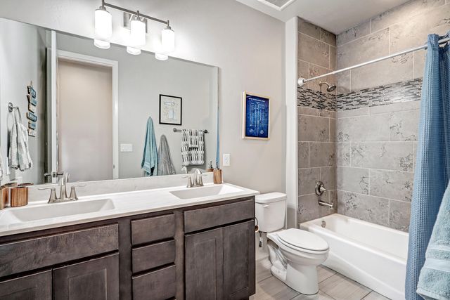 3032 Vatapa Road NE, Rio Rancho, NM 87144