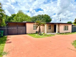 4500 SW 97th Avenue, Miami, FL 33165