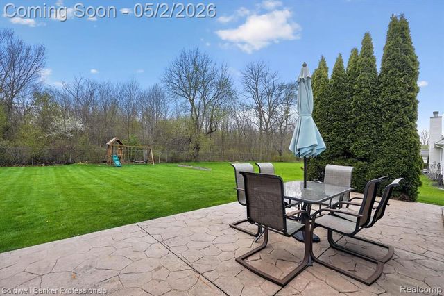 1175 Deer Creek Trail, Grand Blanc, MI 48439