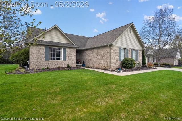 1175 Deer Creek Trail, Grand Blanc, MI 48439