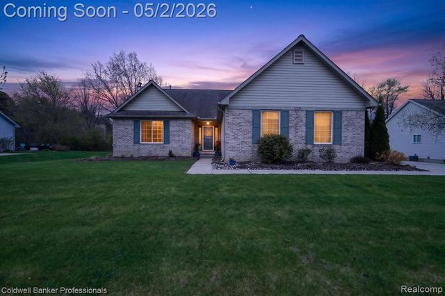 1175 Deer Creek Trail, Grand Blanc, MI 48439