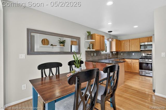 1175 Deer Creek Trail, Grand Blanc, MI 48439