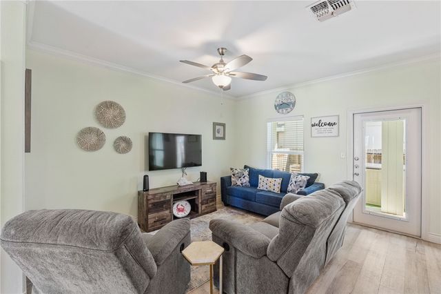 14834 Robla Dr, Corpus Christi, TX 78418