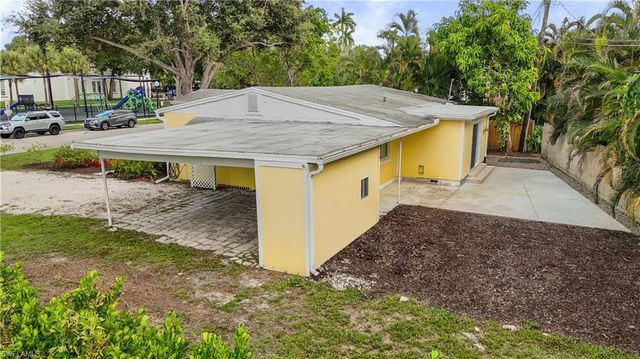 2476 Euclid AVE, Fort Myers, FL 33901