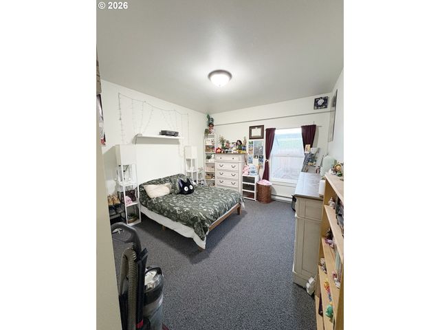 2090 MINNESOTA St, Eugene, OR 97401