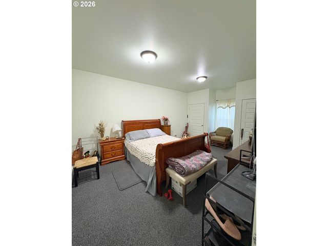 2090 MINNESOTA St, Eugene, OR 97401