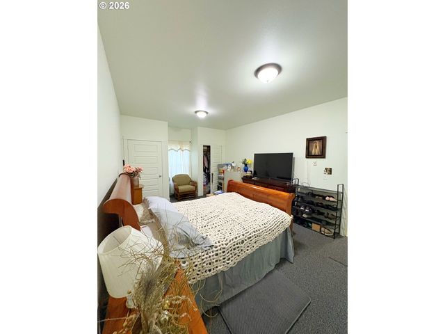 2090 MINNESOTA St, Eugene, OR 97401