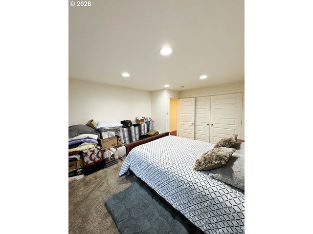 2090 MINNESOTA St, Eugene, OR 97401