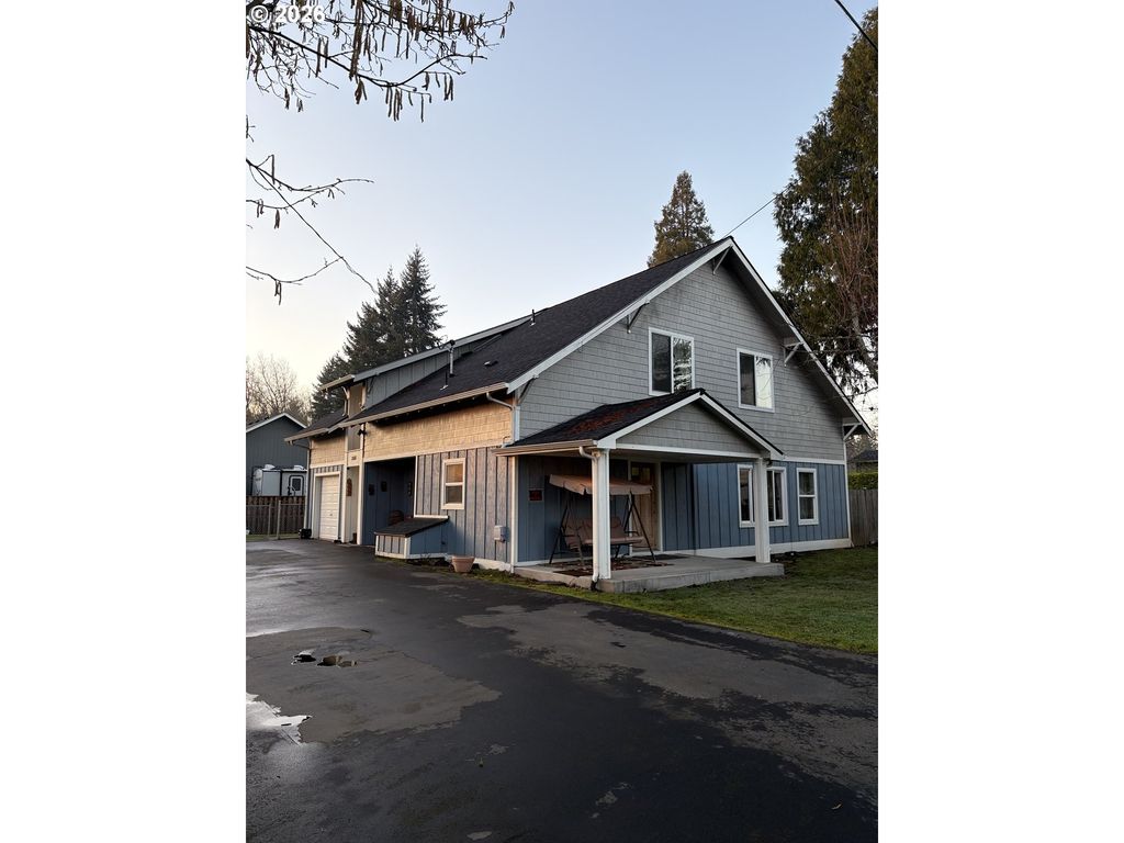 2090 MINNESOTA St, Eugene, OR 97401
