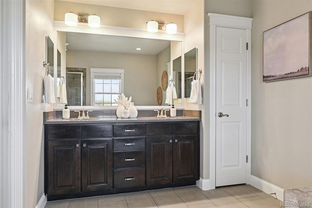 8741 E 33rd Avenue, Denver, CO 80238