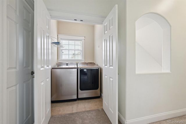 8741 E 33rd Avenue, Denver, CO 80238