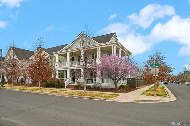 8741 E 33rd Avenue, Denver, CO 80238