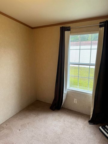 18 Springbrook Street, Hinsdale, NH 03451