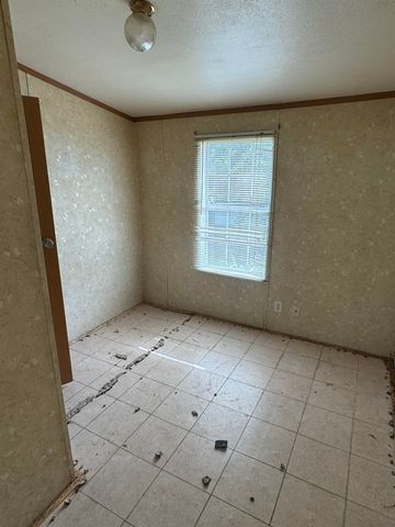 18 Springbrook Street, Hinsdale, NH 03451