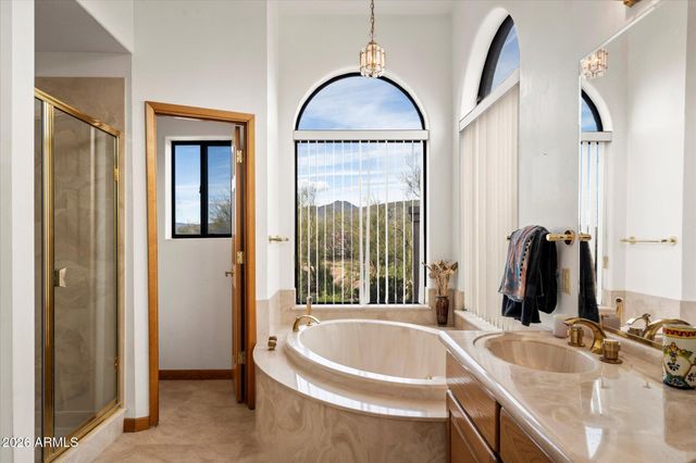 9520 E ROMPING Road, Carefree, AZ 85377