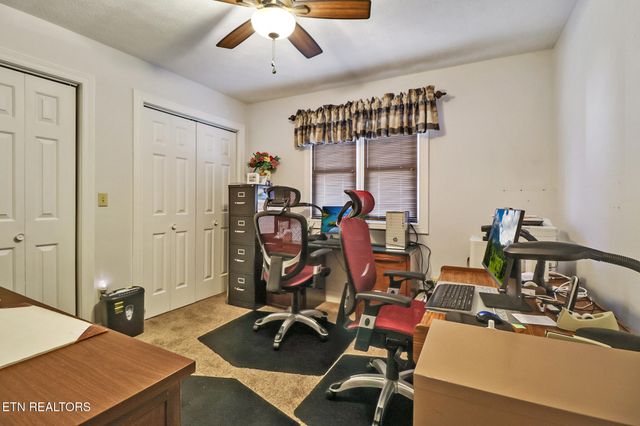 222 Amherst Lane, Crossville, TN 38558