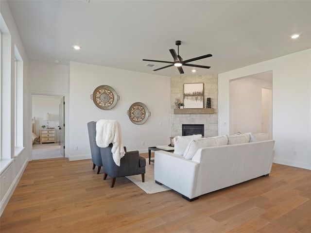 519 Explorer Trail, Norman, OK 73071