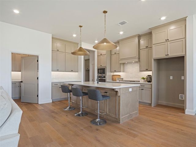 519 Explorer Trail, Norman, OK 73071
