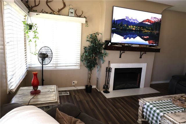 409 4th St., Corning, CA 96021