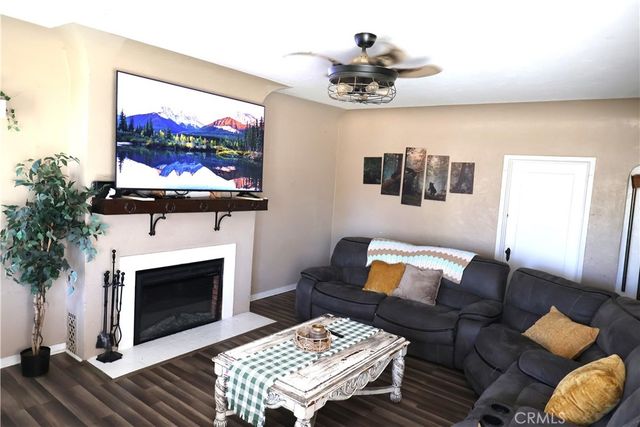 409 4th St., Corning, CA 96021