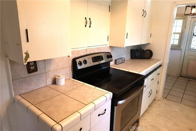 409 4th St., Corning, CA 96021