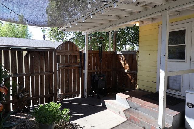 409 4th St., Corning, CA 96021