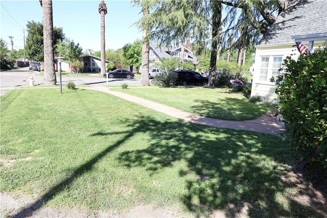 409 4th St., Corning, CA 96021