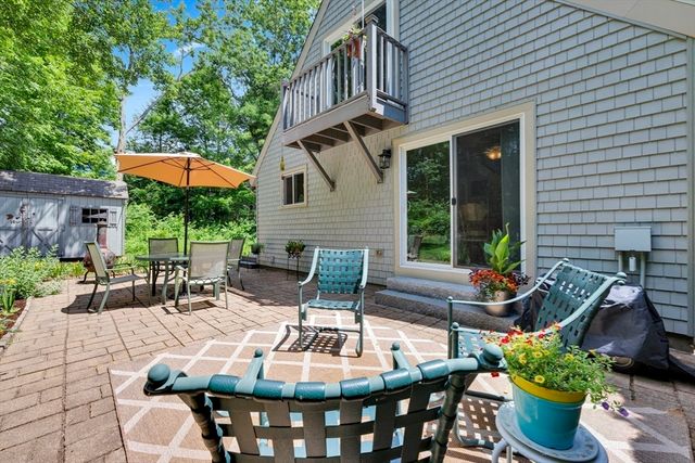 47 Horseshoe Cir, Ware, MA 01082