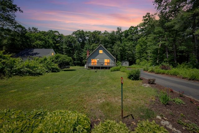 47 Horseshoe Cir, Ware, MA 01082