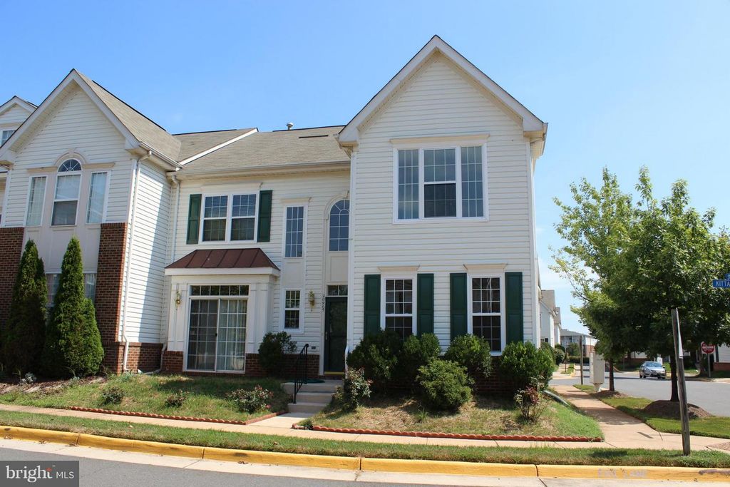 20965 KITTANNING LN, Ashburn, VA 20147