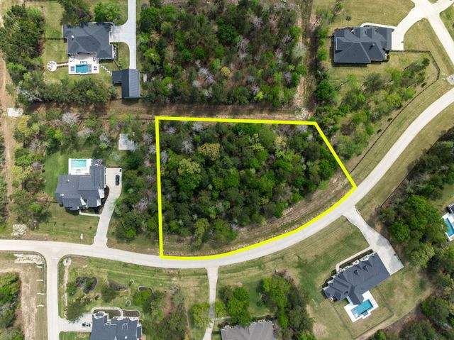 7057 Texas Trace, Montgomery, TX 77316