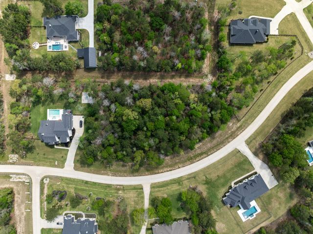 7057 Texas Trace, Montgomery, TX 77316