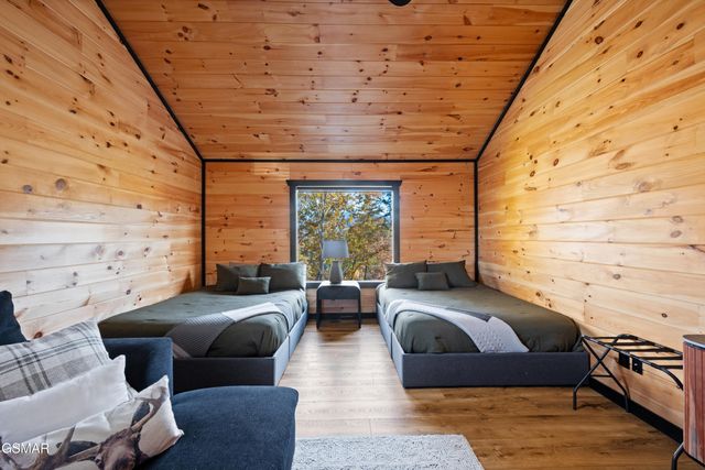 3105 Storm Bringer Drive, Sevierville, TN 37862