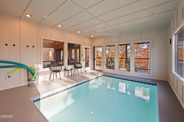 3105 Storm Bringer Drive, Sevierville, TN 37862