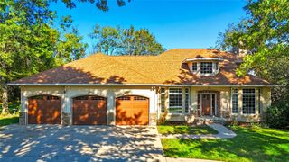 4672 Fox Ln NE, Iowa City, IA 52240