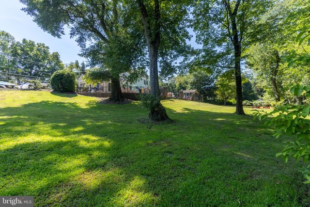 1784 OLD TRENTON RD, West Windsor, NJ 08550