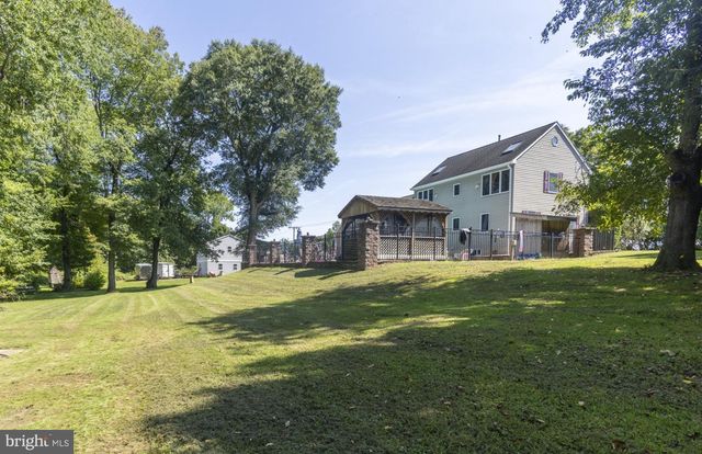 1784 OLD TRENTON RD, West Windsor, NJ 08550