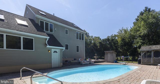 1784 OLD TRENTON RD, West Windsor, NJ 08550