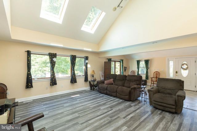 1784 OLD TRENTON RD, West Windsor, NJ 08550
