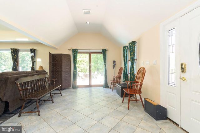 1784 OLD TRENTON RD, West Windsor, NJ 08550