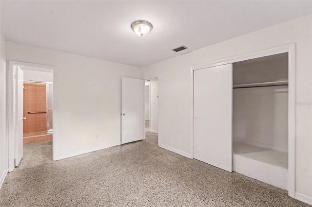 8121 N OLA AVENUE, Tampa, FL 33604
