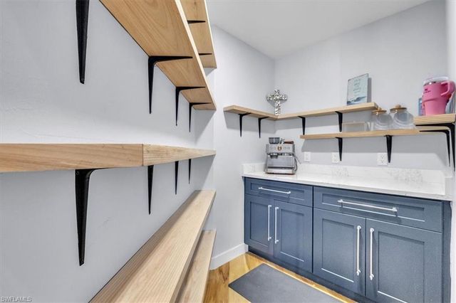 9470 Colony DR, North Fort Myers, FL 33917