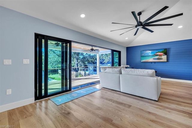 9470 Colony DR, North Fort Myers, FL 33917