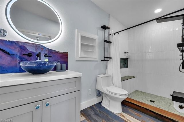 9470 Colony DR, North Fort Myers, FL 33917