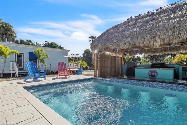 9470 Colony DR, North Fort Myers, FL 33917