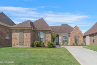 304 Capstone Crossing, Lafayette, LA 70506