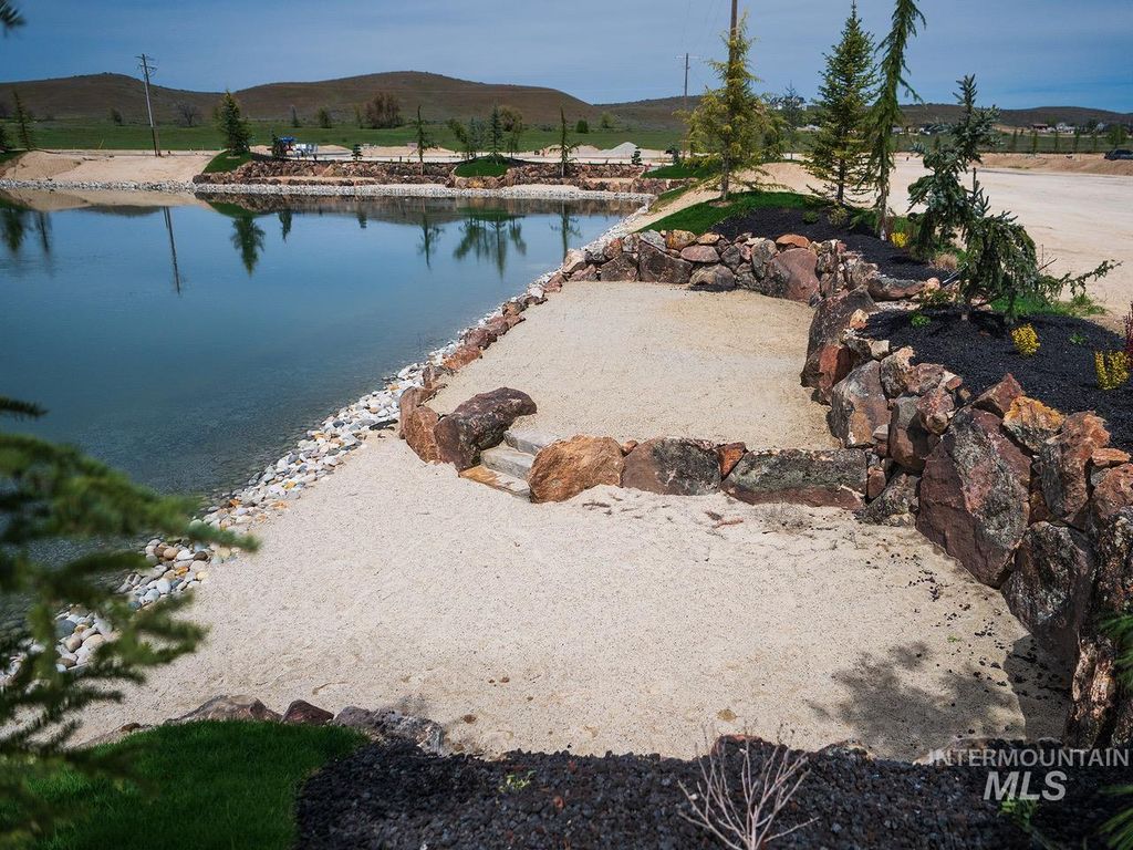 3711 N Harvest Moon Way, Eagle, ID 83616 photo 3
