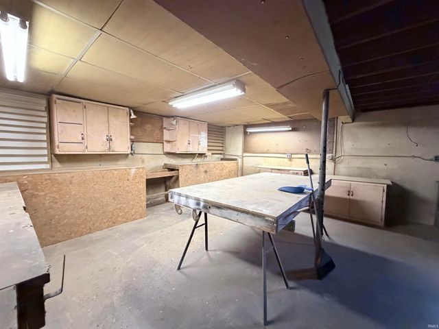 62187 Pine Road, North Liberty, IN 46554