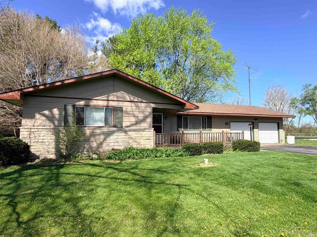 62187 Pine Road, North Liberty, IN 46554