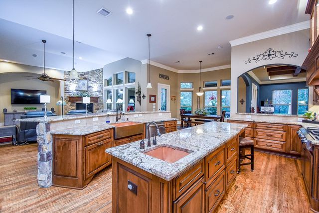 22508 Rosehurst Drive, Tomball, TX 77377